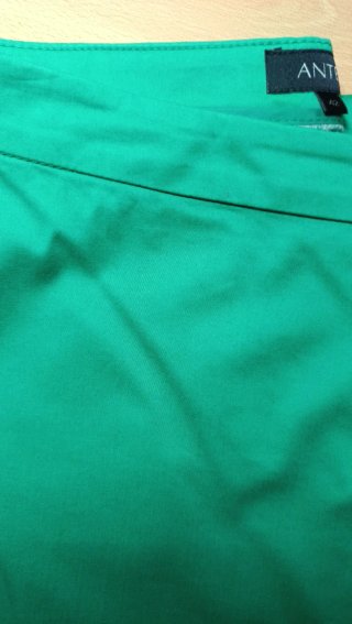 Pantalón pirata pitillo verde chica