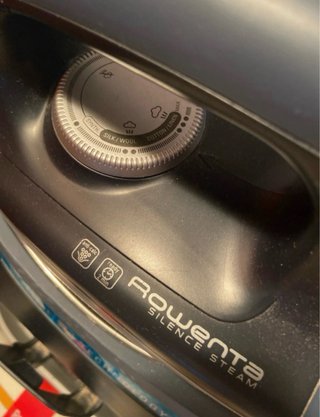Centro de Planchado Rowenta 1.4L