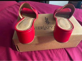 Sandalias de piel rojas