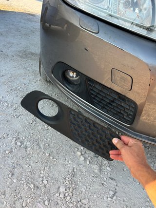 Rejilla Parachoques Volvo V70 2008