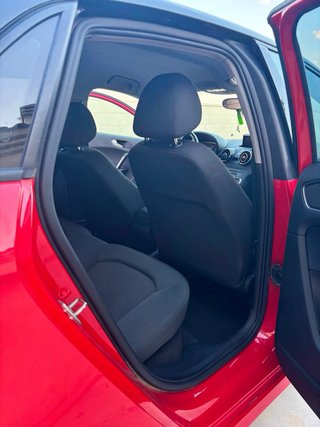 Audi A1 1.0 TFSI Sportback S line