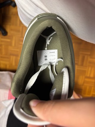 Nike Jordan 1 Low Verde Oliva y Blanco