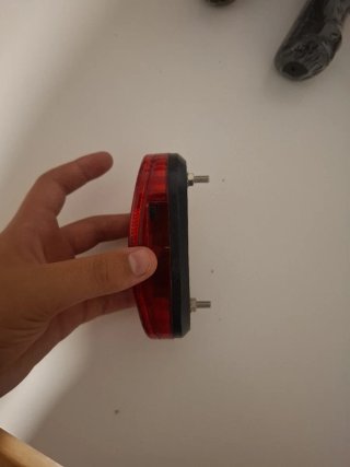 Luz trasera patinete eléctrico