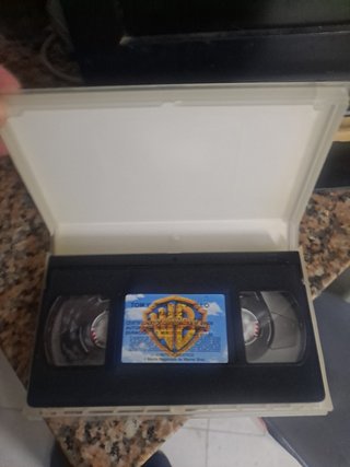 Pelicula VHS El Anillo Mágico
