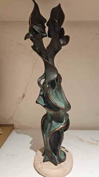Escultura artista Ferrando