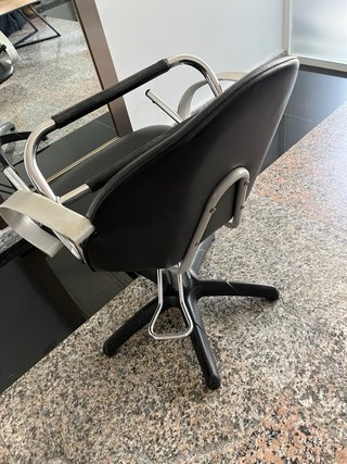 Tocador peluquería espejo y silla