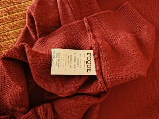 Jersey cuello pico niño rojo