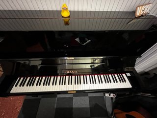 Piano Vertical Acústico HANIL