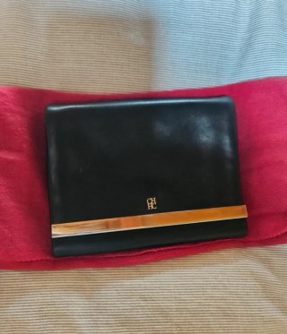 Bolso Piel CH Negro y Dorado