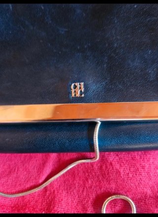 Bolso Piel CH Negro y Dorado
