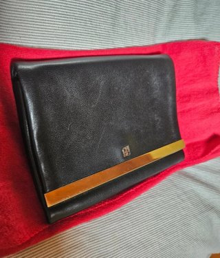Bolso Piel CH Negro y Dorado