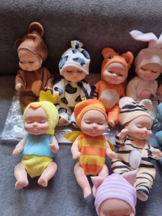 Colección 10 muñecos bebé Lovely