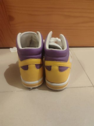 Converse Lakers Morado y Amarillo Talla X