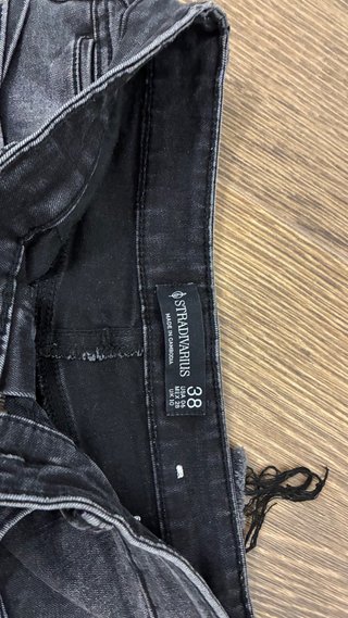 Pantalones vaqueros campana acampanados grises