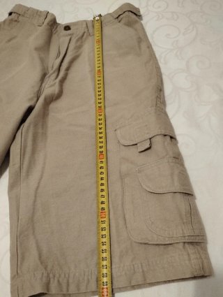 Bermuda multibolsillos beige