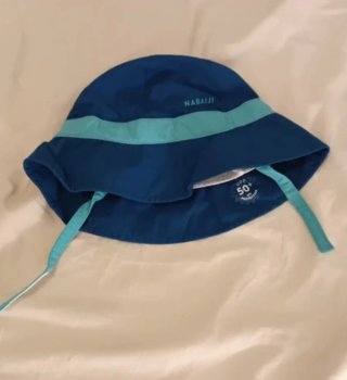 Gorro Nabaji protección solar 50+ Talla 18-24m