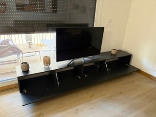 Mueble bajo TV gris antracita