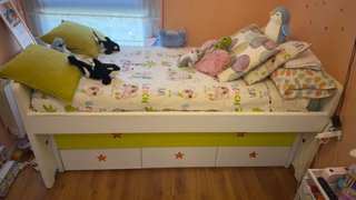 Cama nido con ruedas ocultas, cajones y colchon