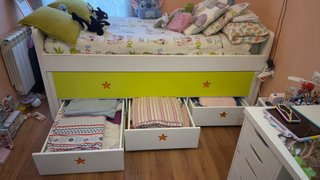 Cama nido con ruedas ocultas, cajones y colchon