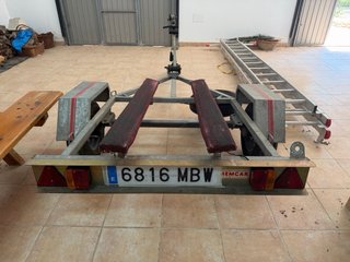 Remolque moto de agua