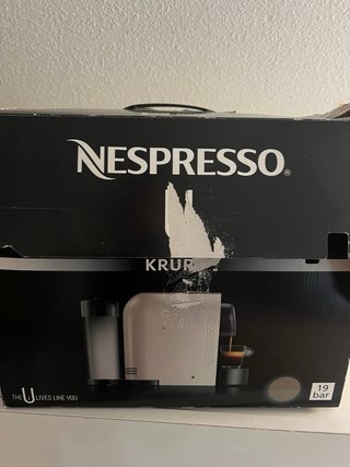 Macchina da caffè Nespresso Krups dorata