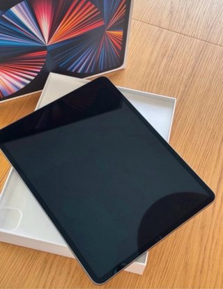 iPad Pro 12.9 M1 Space Gray