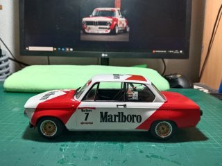 BMW 2002 Rally Marlboro 1:18