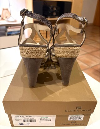 Sandalias Gloria Ortiz Talla 39