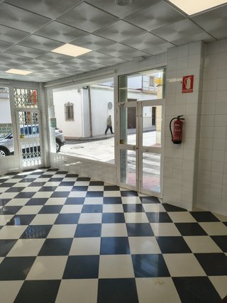 Local comercial / oficina céntrica en Lucena
