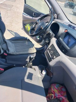 Nissan Almera 2003