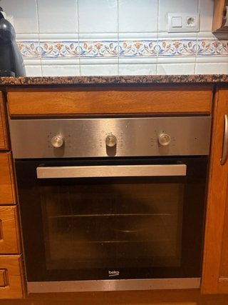 Campana extractora, horno y vitrocerámica