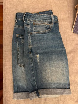 Pantalón Corto Vaquero Bershka Talla 38