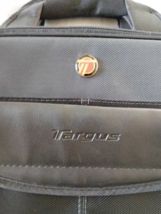 Maletín de trabajo Tauros negro y gris