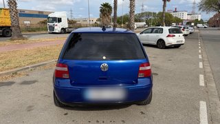 Volkswagen Golf 2003