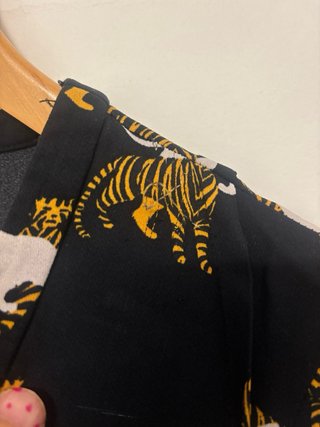 Vestido Bimba y Lola estampado tigre