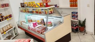 Nevera expositora refrigerada