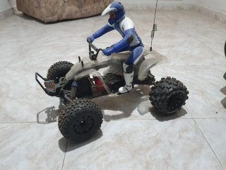 Quad radiocontrol 1/4 eléctrico