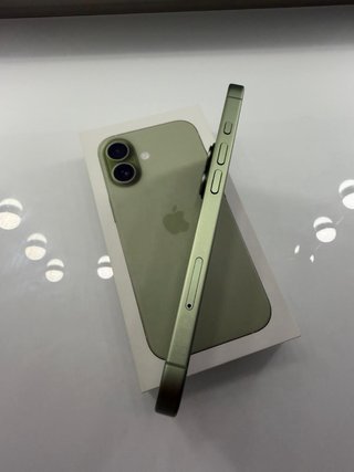 iPhone 17 Verde