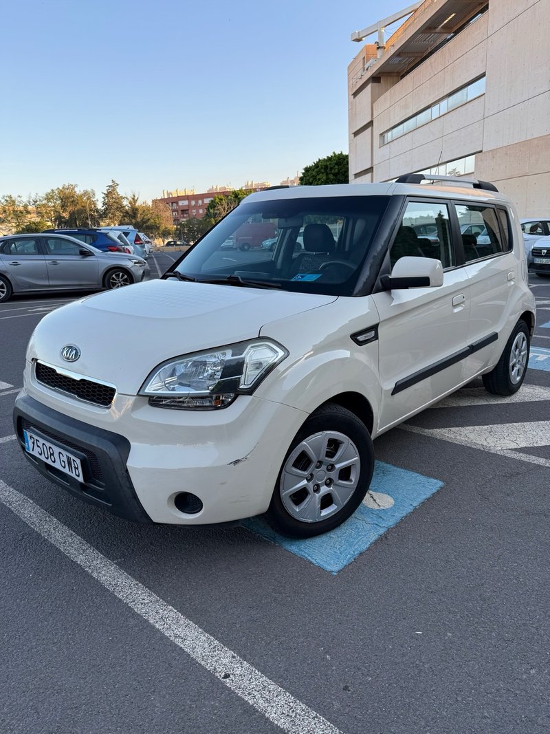 KIA Soul 2010 - foto 1