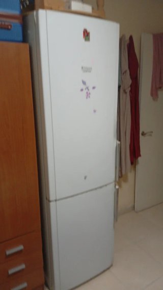 Frigorifero con cassetti congelatore