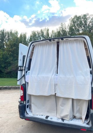 Furgoneta camper Nissan Interstar 2.5 120cv 2006