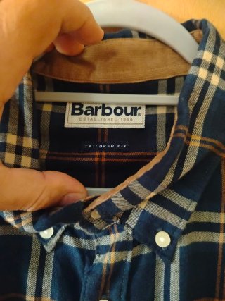 Camisa Barbour cuadros azul y marrón