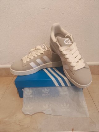 Zapatillas Adidas Hombre Beige y Blanco