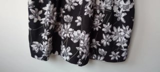 Mono corto MIM blanco y negro y floral XS