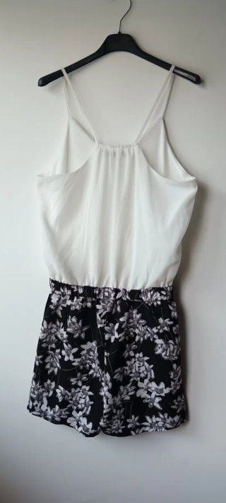 Mono corto MIM blanco y negro y floral XS