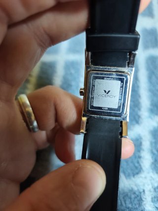 Reloj Viceroy plateado y Negro