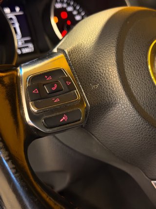 Volkswagen Golf GTI DSG 2.0 TSI 210cv