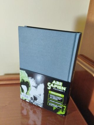 Abe Sapien Integral 01
