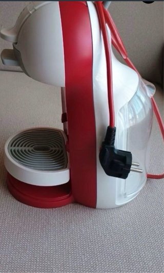 Cafetera Dolce Gusto Automática. Perfecto Estado