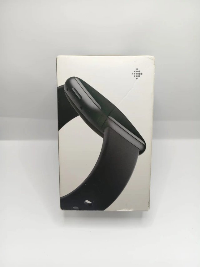 Fitbit Versa 4 Nero